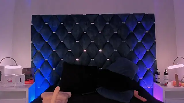 laura bassi online show from 02-10-25, 09:36