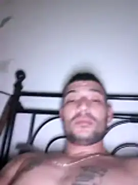 Zoltanioan26 online show from 11-07-25, 12:32