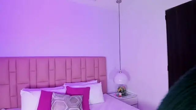 victoria cooper3 online show from 01-11-26, 12:10