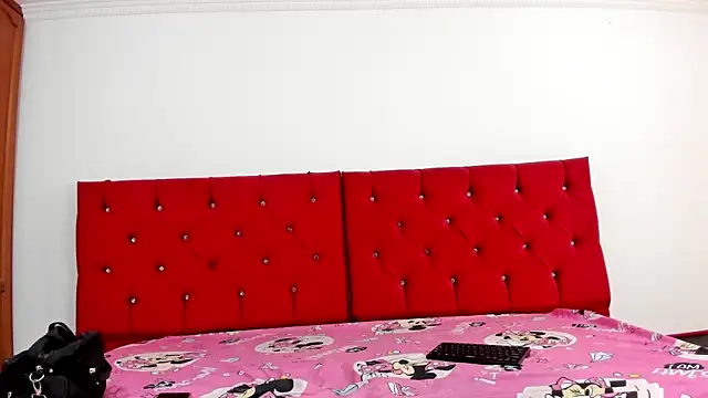 Snapshot of youlittle_perverts chatting on 09-16-25, 01:45 youlittle perverts online show from 09-16-25, 01:45