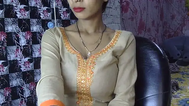 Snapshot of Anjali_Milsi chatting on 10-07-25, 04:31 Anjali Milsi online show from 10-07-25, 04:31