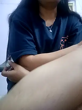 Snapshot of Harpreet_49 chatting on 03-03-25, 09:33 Harpreet 49 online show from 03-03-25, 09:33