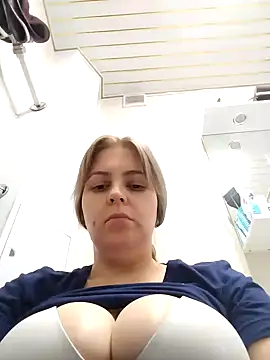 Lady nice cat online show from 02-04-25, 03:04