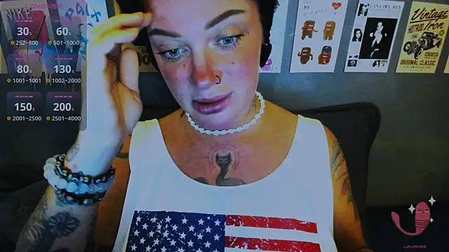 EllieOz online show from 05-24-26, 04:12