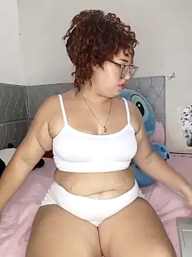 Snapshot of Day_Uzumaki chatting on 10-23-25, 05:29 Day Uzumaki online show from 10-23-25, 05:29