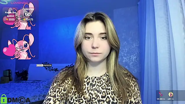 Snapshot of SweetMonicka chatting on 02-06-25, 04:58 SweetMonicka online show from 02-06-25, 04:58