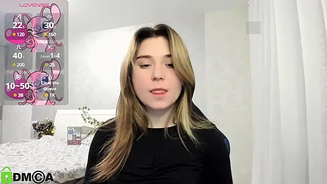 Snapshot of SweetMonicka chatting on 02-10-25, 04:58 SweetMonicka online show from 02-10-25, 04:58