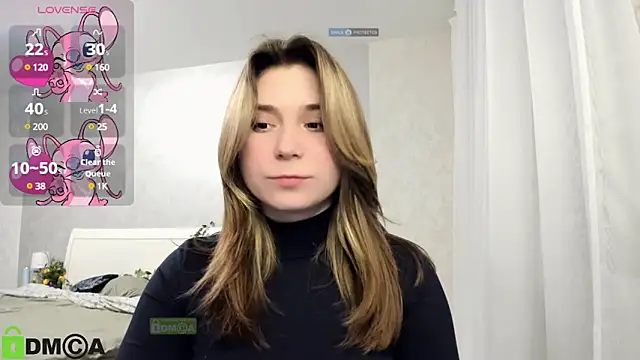 Snapshot of SweetMonicka chatting on 03-05-25, 04:46 SweetMonicka online show from 03-05-25, 04:46