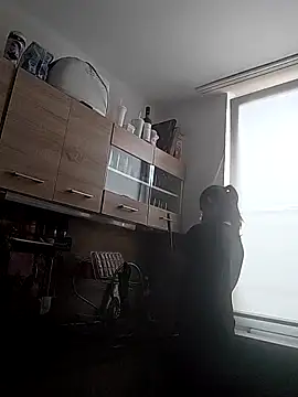 Snapshot of LauraBaby chatting on 02-01-26, 10:36 LauraBaby online show from 02-01-26, 10:36