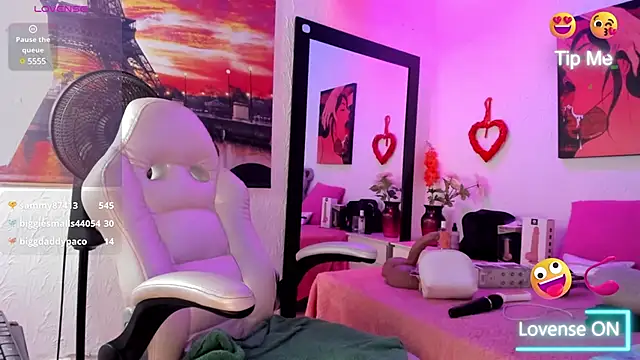Snapshot of yuliana_millerr chatting on 12-15-24, 06:48 yuliana millerr online show from 12-15-24, 06:48