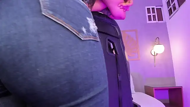 Snapshot of majo_rosse_ chatting on 09-19-25, 09:15 majo rosse online show from 09-19-25, 09:15