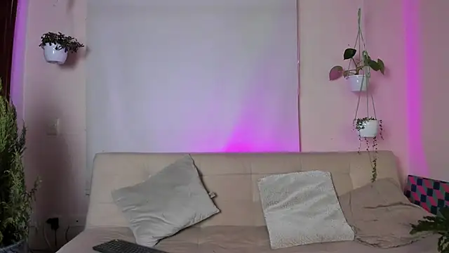 roselinedior online show from 02-03-25, 03:49