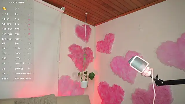 roselinedior online show from 03-06-25, 04:38