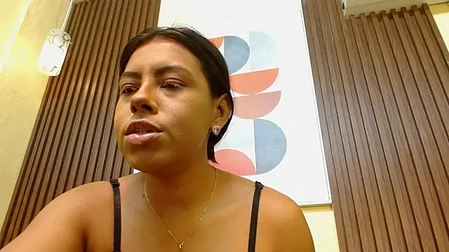 VeronicaRobles online show from 10-31-25, 07:59