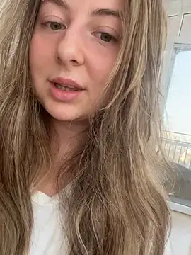 Snapshot of curvyflawless chatting on 02-07-25, 11:56 curvyflawless online show from 02-07-25, 11:56