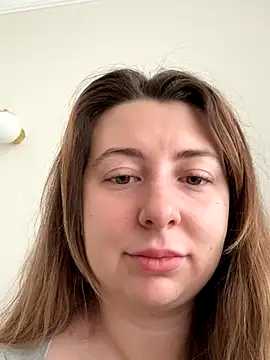 Snapshot of curvyflawless chatting on 11-27-25, 07:43 curvyflawless online show from 11-27-25, 07:43