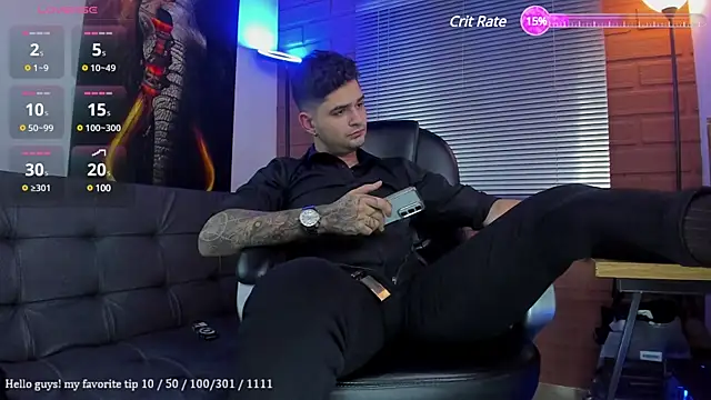 Nicolas Fellener online show from 01-21-25, 06:33