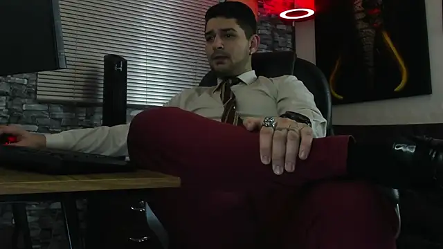 Nicolas Fellener online show from 06-27-26, 02:05