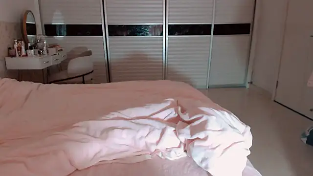 -Lucky Girl online show from 02-08-26, 02:26