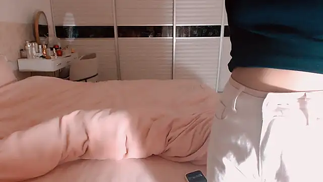 -Lucky Girl online show from 02-25-26, 01:26