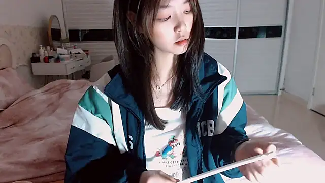 -Lucky Girl online show from 03-24-26, 02:16