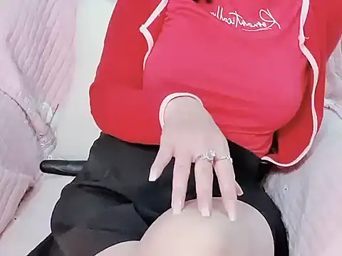 Bella Babi online show from 02-07-25, 11:23