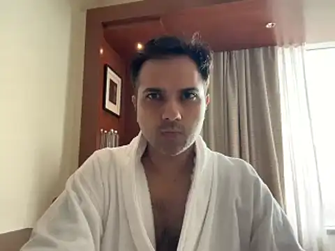 Snapshot of immog727 chatting on 12-28-24, 07:44 immog727 online show from 12-28-24, 07:44