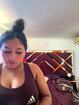 emmyjhonson07 online show from 12-03-25, 02:15