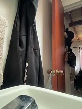 emmyjhonson07 online show from 03-13-26, 02:12