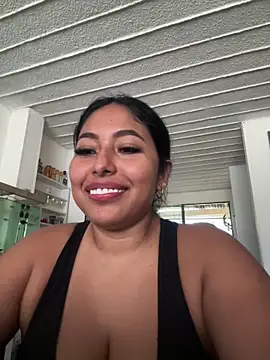 emmyjhonson07 online show from 05-19-26, 11:49