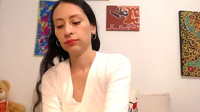 Snapshot of AliceRossi chatting on 01-04-25, 11:43 AliceRossi online show from 01-04-25, 11:43