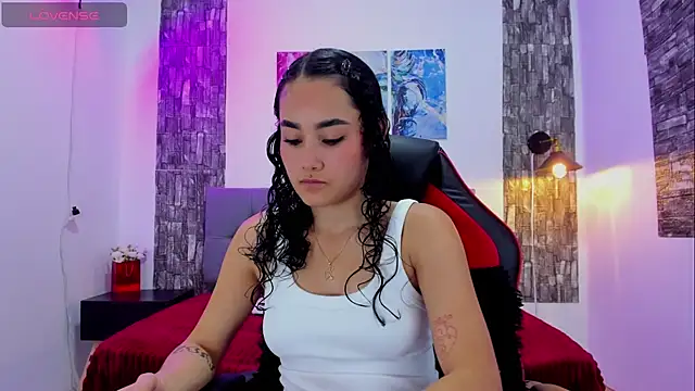 Snapshot of kathy1_sc chatting on 03-03-25, 01:42 kathy1 sc online show from 03-03-25, 01:42