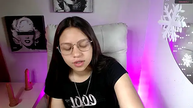 SamanthaRoldaan online show from 12-20-25, 01:40