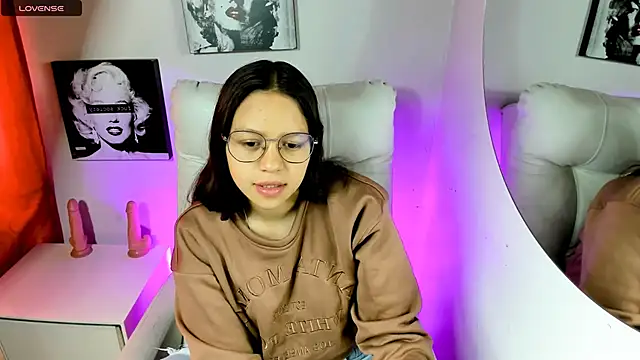 SamanthaRoldaan online show from 04-11-26, 02:54