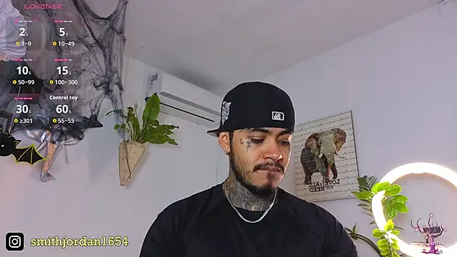 JordanSmiith  online show from 10-25-25, 09:09