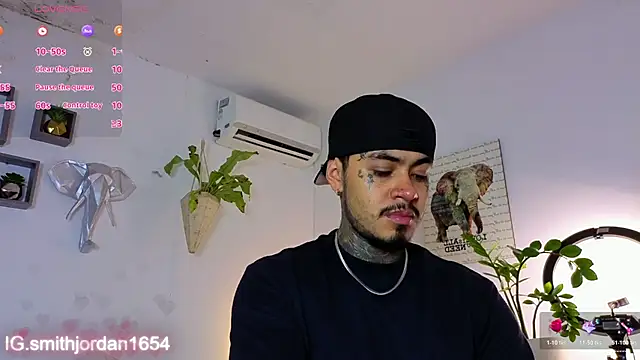 JordanSmiith  online show from 11-17-25, 08:14