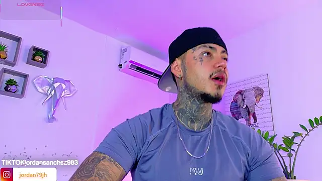 JordanSmiith  online show from 06-02-26, 09:06