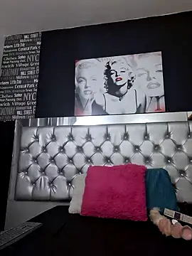 Snapshot of _nicolehotshemale chatting on 01-28-25, 09:50 nicolehotshemale online show from 01-28-25, 09:50