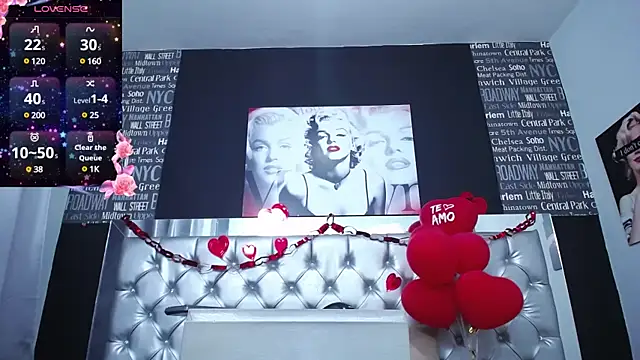 Snapshot of _nicolehotshemale chatting on 02-19-25, 01:08 nicolehotshemale online show from 02-19-25, 01:08