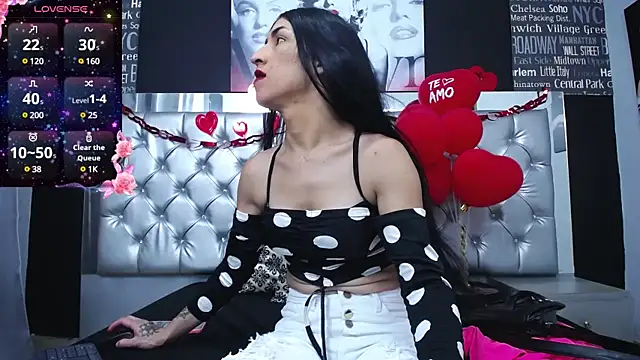 Snapshot of _nicolehotshemale chatting on 02-21-25, 09:32 nicolehotshemale online show from 02-21-25, 09:32