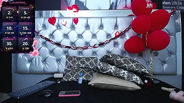 Snapshot of _nicolehotshemale chatting on 02-23-25, 12:41 nicolehotshemale online show from 02-23-25, 12:41