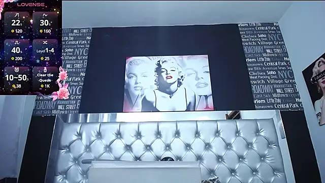 Snapshot of _nicolehotshemale chatting on 03-07-25, 12:37 nicolehotshemale online show from 03-07-25, 12:37