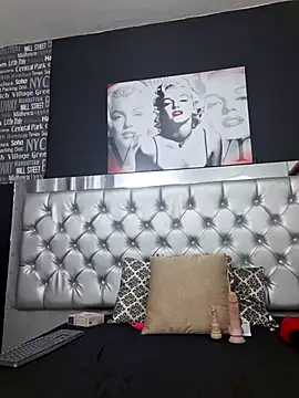 Snapshot of _nicolehotshemale chatting on 03-14-25, 09:54 nicolehotshemale online show from 03-14-25, 09:54