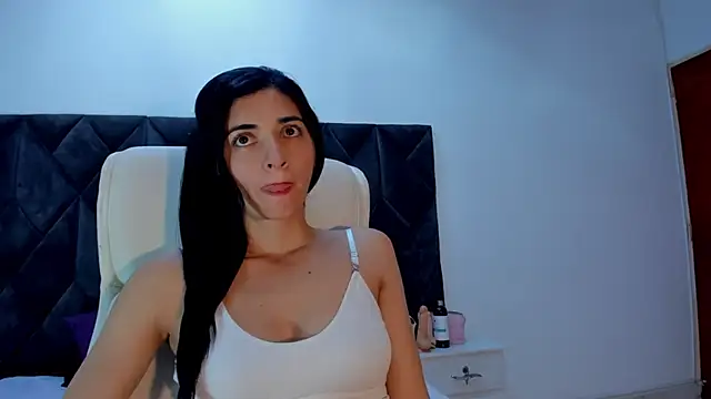 Linisprincehot69 online show from 02-07-25, 08:31