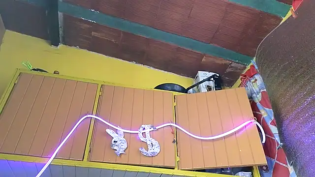 Jony Marta online show from 11-17-25, 10:37