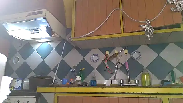 Jony Marta online show from 11-28-25, 03:47