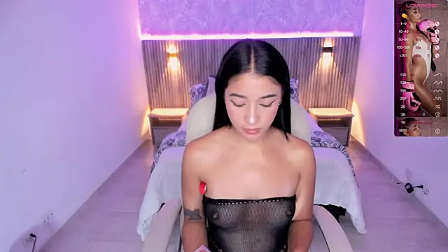 Antonella Grayy online show from 02-10-25, 02:05