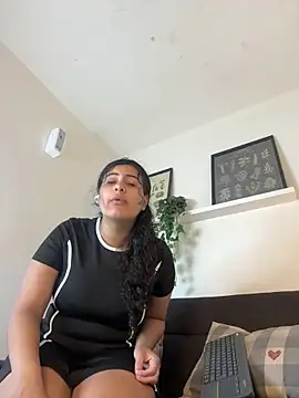 Snapshot of eva_daemon chatting on 04-16-26, 12:17 eva daemon online show from 04-16-26, 12:17