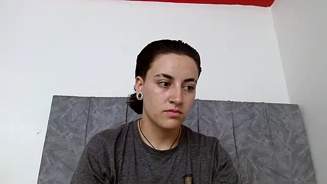 linda 33 online show from 11-10-25, 01:10