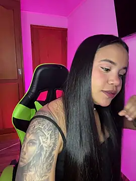 leila 22 online show from 03-08-26, 07:12